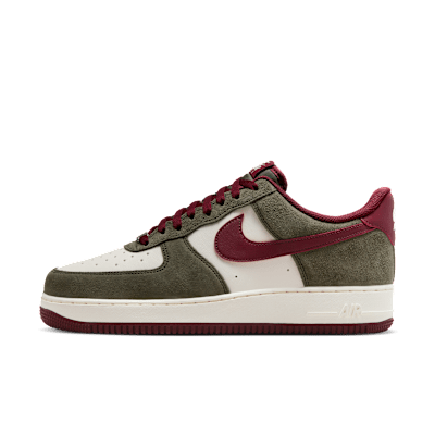 ★Nike Air Force 1 '07 LV8★ Nike Air Force 1 07 LV8 'Iced Lilac'. Nike SNKRS